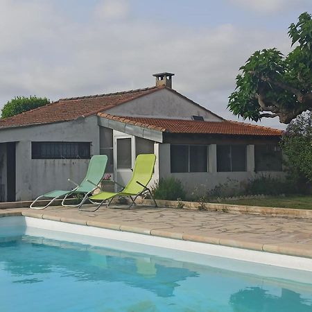 ヴォヴェール Chalet Typique Au Coeur De La Petite Camargueヴィラ エクステリア 写真